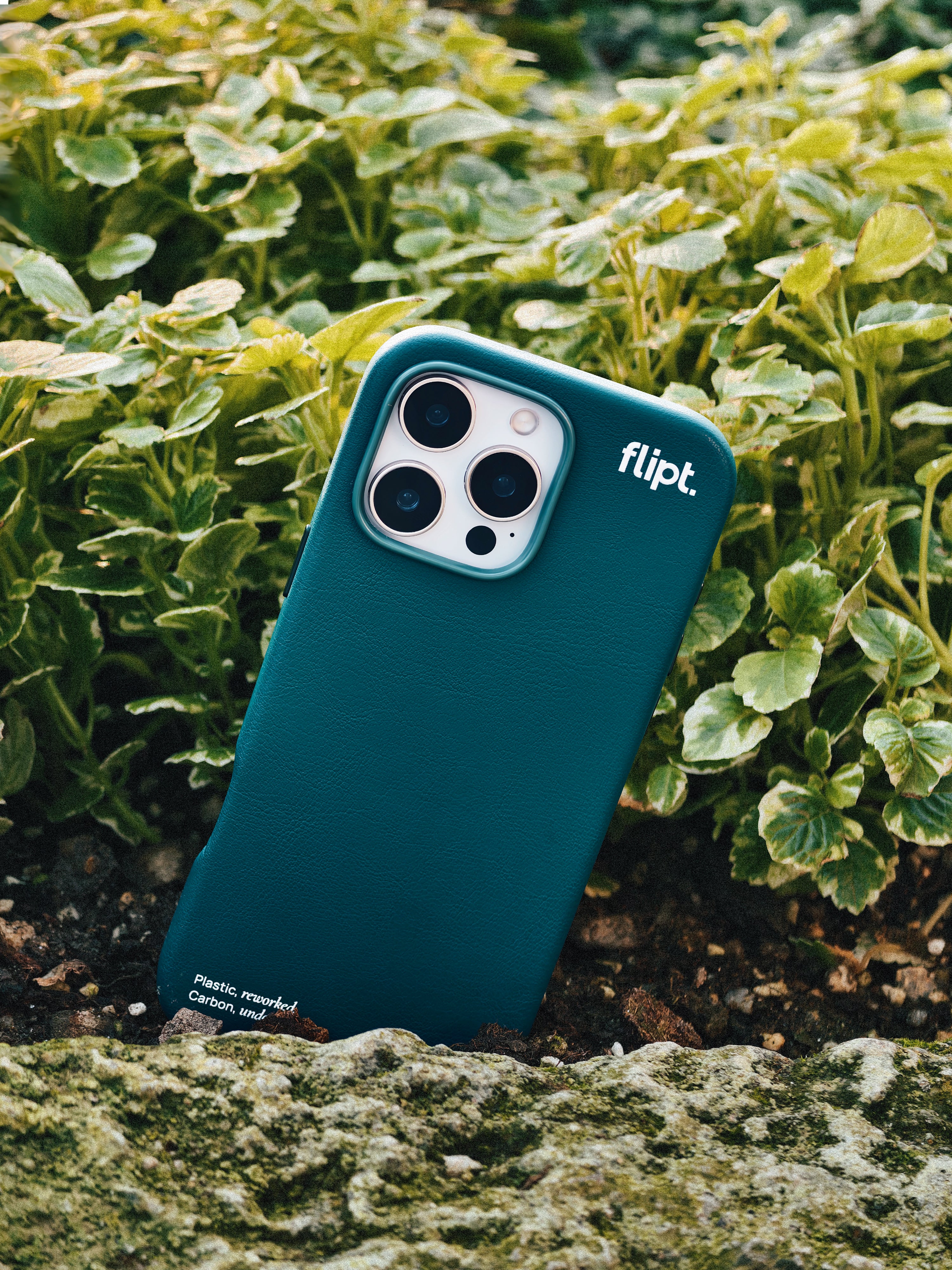 CarbonFlip* Origin Leather Case for iPhone 15/16 – flipt.
