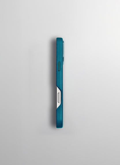 CarbonFlip* Signature Leather Case for iPhone 17 Series