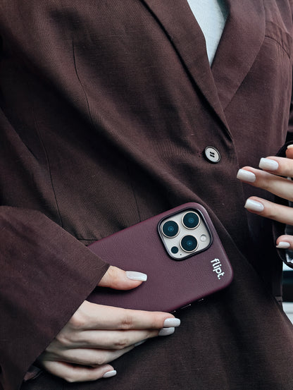CarbonFlip* Signature Leather Case for iPhone 15/16