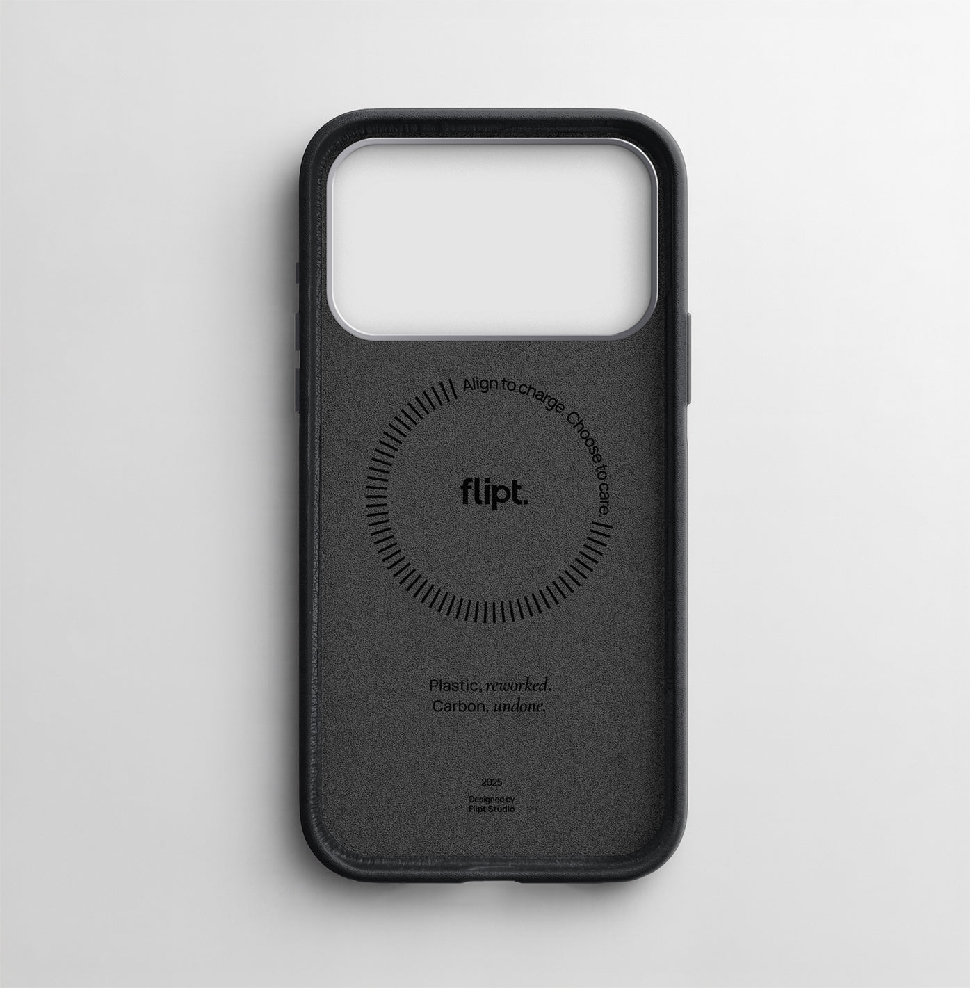 CarbonFlip* Leather Case Matrex Edition for iPhone 17 with Build - in Camera Control Button - flipt.