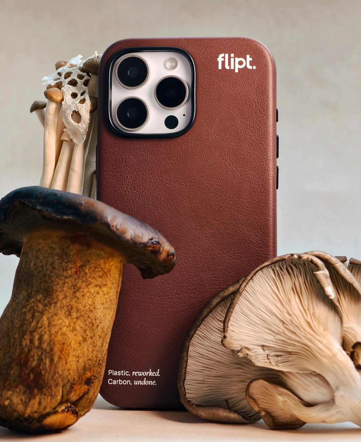 CarbonFlip* Signature Leather Case for iPhone 13/14 - flipt.